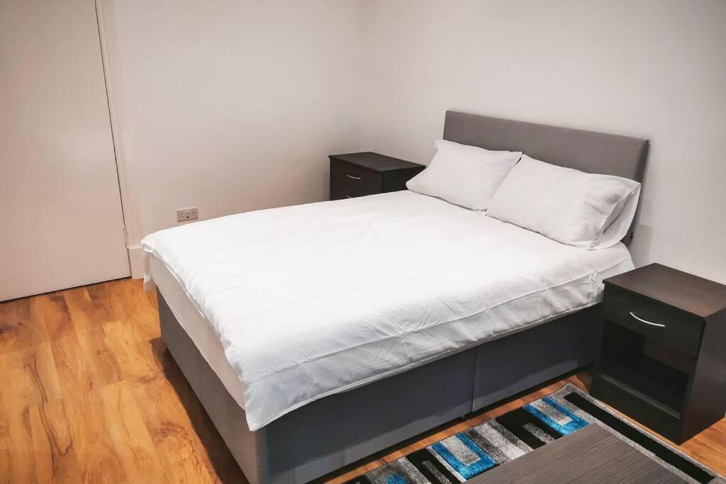 S.H Apartments กลาสโกว์ ภายนอก รูปภาพ